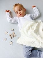 K006 BABY BLANKET KNITTED CROCHET CREAM