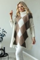 30088 SWETER PONCHO Z RĘKAWAMI W ROMBY EKRI